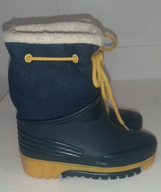 BOTAS DE NIVE/AGUA NIÑO