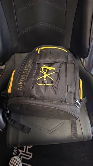 Cámara Nikon D5200 + Lentes y Accesorios