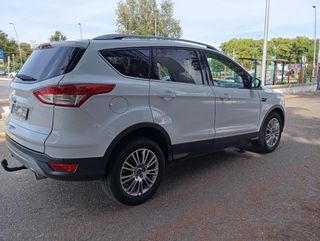 Ford Kuga 2015