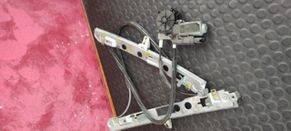 Motor elevalunas delantero derecho 12800047201 (A