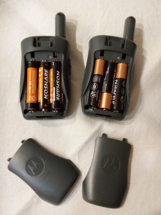 2 Walkie Talkie MOTOROLA
