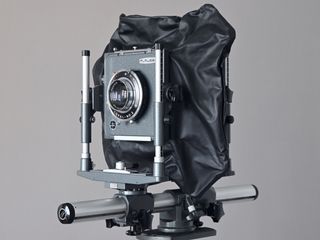 Cámara de placas 9x12 Plaubel