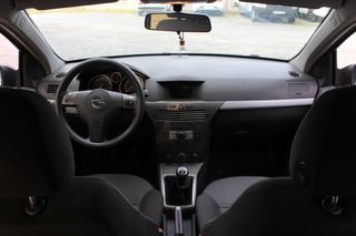 Opel Astra 2005