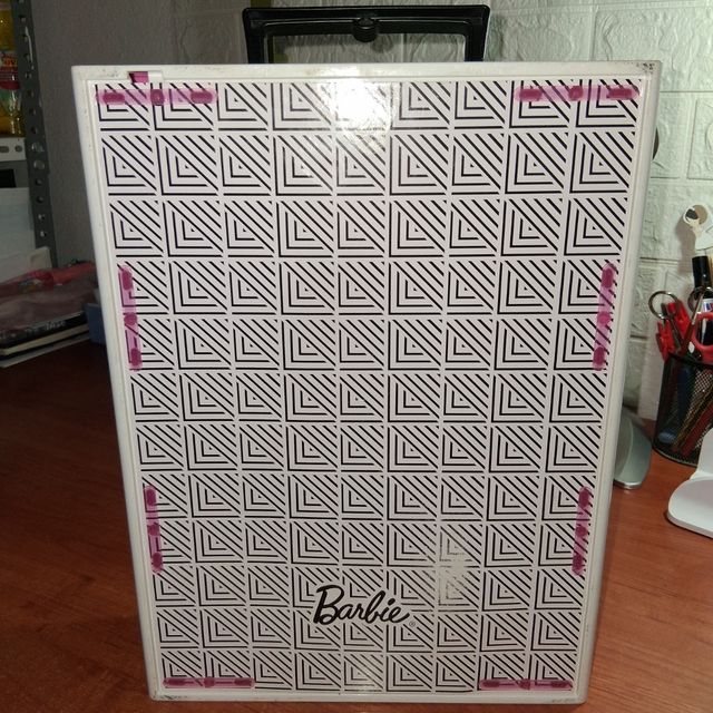 Armario de Barbie