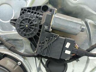 Elevalunas volkswagen 3b5839756 passat 175015