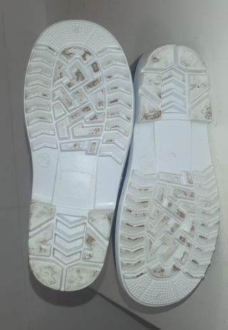 BOTAS DE AGUA PARA NIÑO