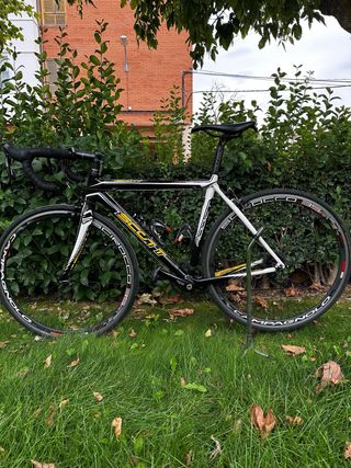 Bicicleta Scott CR1 Pro Carbon Talla 52