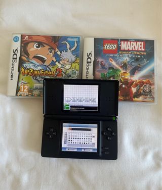 Nintendo DS Lite Negra + 2 Juegos