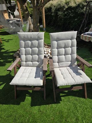 2 sedie in teak beige e marrone. 2 per 50