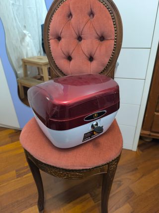 Bauletto scooter usato con graffi