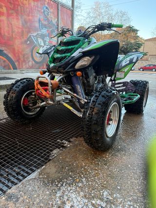 Yamaha Raptor 660R