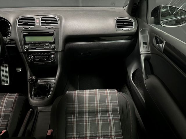Volkswagen Golf VI GTI