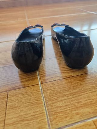 Bailarinas Gucci charol negras talla 40