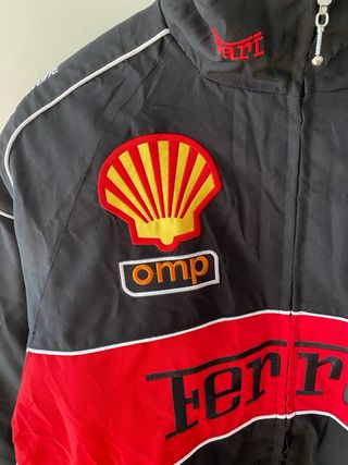 Chaqueta Ferrari Racing Negra y Roja