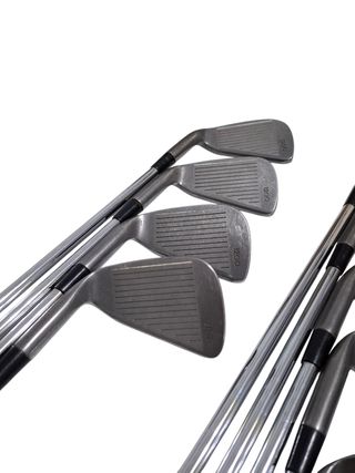 Set de Hierros Wilson (MUJER)