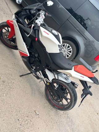 Derbi GPR 125cc Moto Deportiva