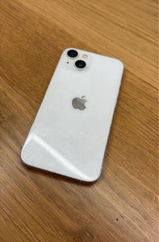 iPhone 13 Blanco - Pantalla Rota