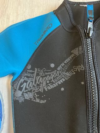 TRIBORD: Neopreno/escarpines niño  T8 como nuevo