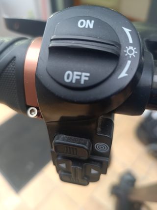 Patínete 2400w  Eléctrico Smargyro Crossover Dual