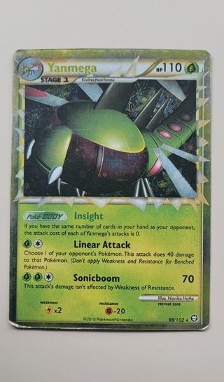 Carta Pokémon Yanmega 98/102