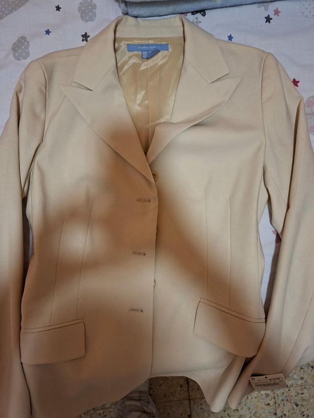 Americana Zara Beige Talla M