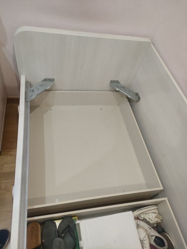 Cama con cajones y almacenaje