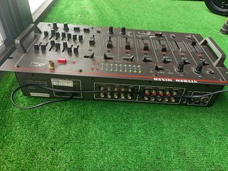 Mesa de mezclas Acoustic Control SM-7004H