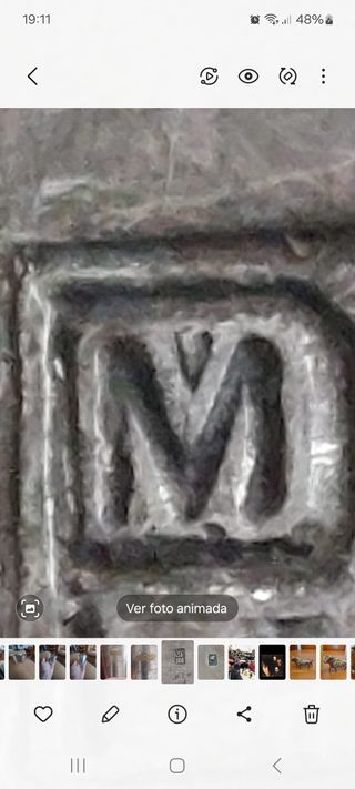 Vasos de metal plateado con sello vintage