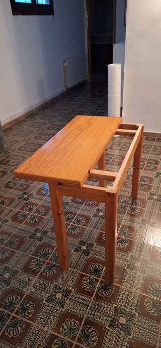 Mesa plegable de madera