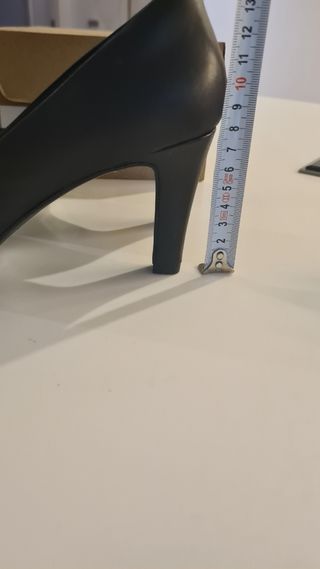 Zapatos de tacón Clarks negros talla 37