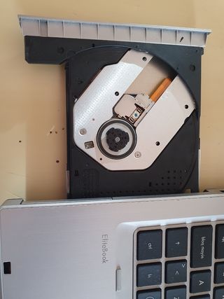 HP Elitebook Pro Ordenador Portátil + Docking Stat