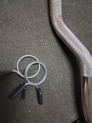 Barra Z Cromada con Pinzas