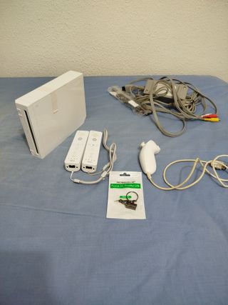 Consolas Wii con accesorios en Jaén