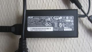 Cargador Acer 19V 3.42A 65W