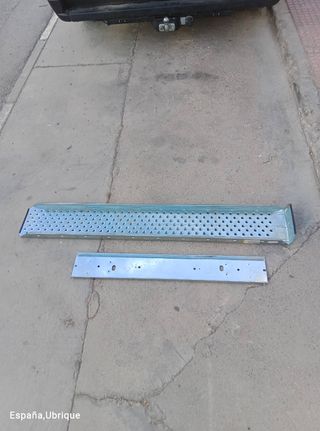 Rampa o plataforma Porta Motos con Portamatrículas