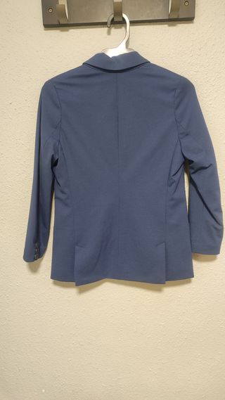 2 Chaquetas vestir niño azulón.