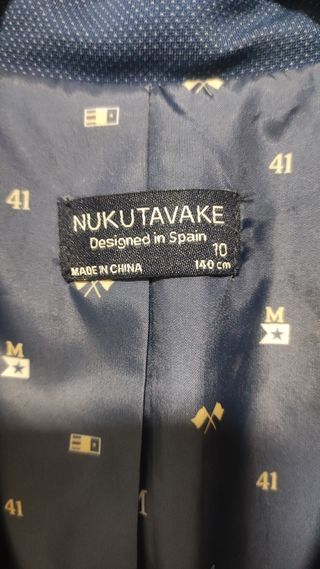 2 Chaquetas vestir niño azulón.