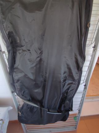 Maleta para traje negra
