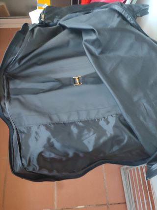 Maleta para traje negra