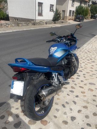 Suzuki Bandit 650 S A2 Azul