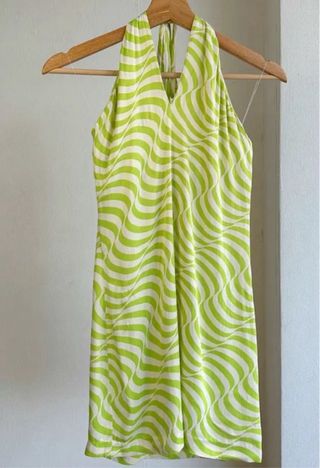 Vestido Zara verde y blanco Talla XS