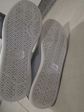 Tenis Diadora Blancos Talla 35