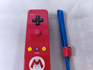 Mando Wii Rojo edición Mario con Correa Azul