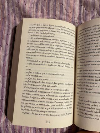 Crepúsculo (Bolsillo) (Spanish Edition)