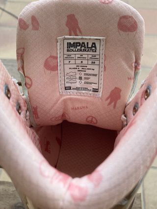 Patines Impala T.38 + protecciones
