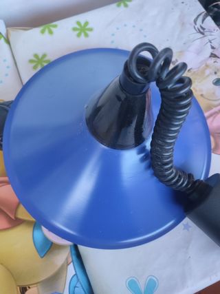 Lámpara extensible metal y plástico