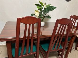 Mesa de comedor de madera y cristal pegable 