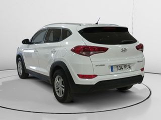 Hyundai Tucson 1.7 CRDi Essence Bluedrive 2WD