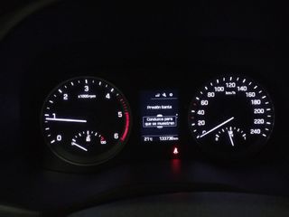 Hyundai Tucson 1.7 CRDi Essence Bluedrive 2WD