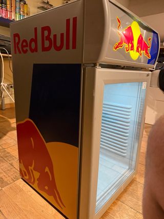 Nevera Red Bull